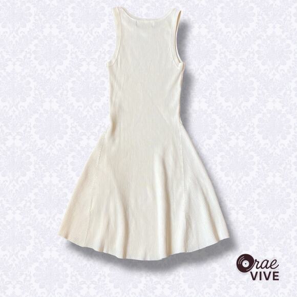 Saints & Hearts Ivory High-Neck Sleeveless Fit & Flare Dress Sz XS - Picture 2 of 3